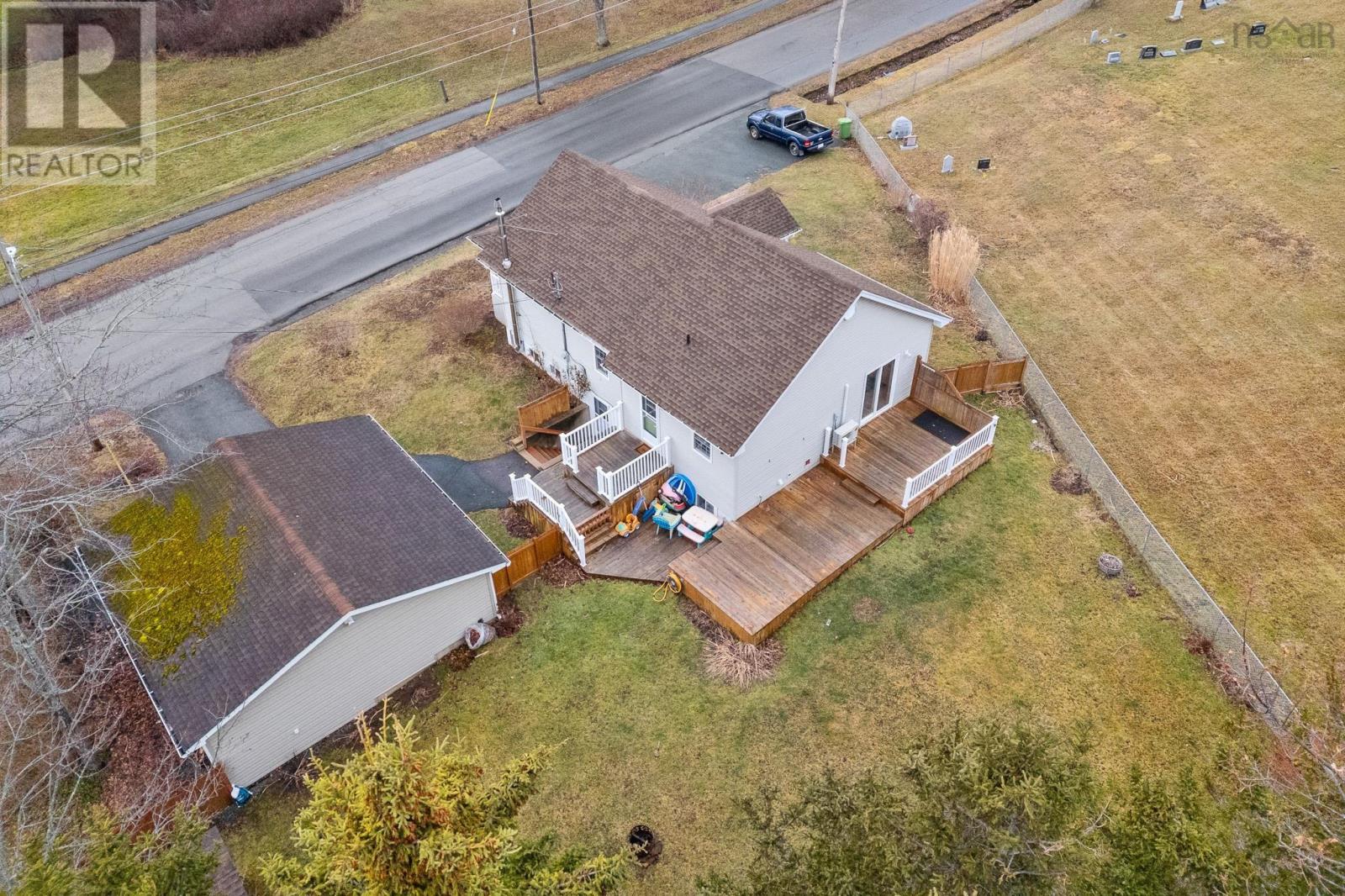 Property 3 of 49 of 637 Wiley Avenue