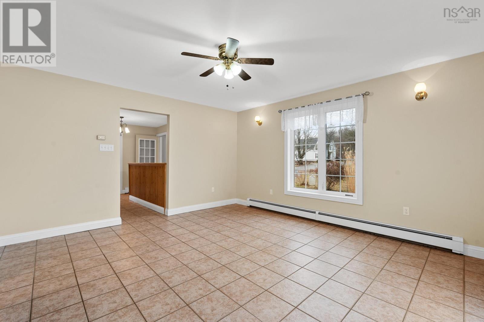 Property 10 of 49 of 637 Wiley Avenue