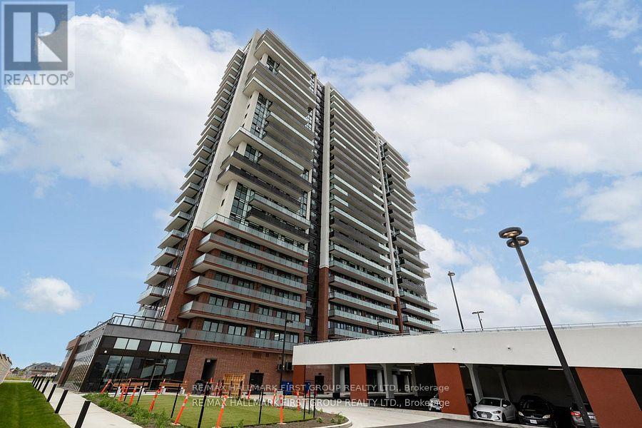 2550 Simcoe Unit 1513 photo 5