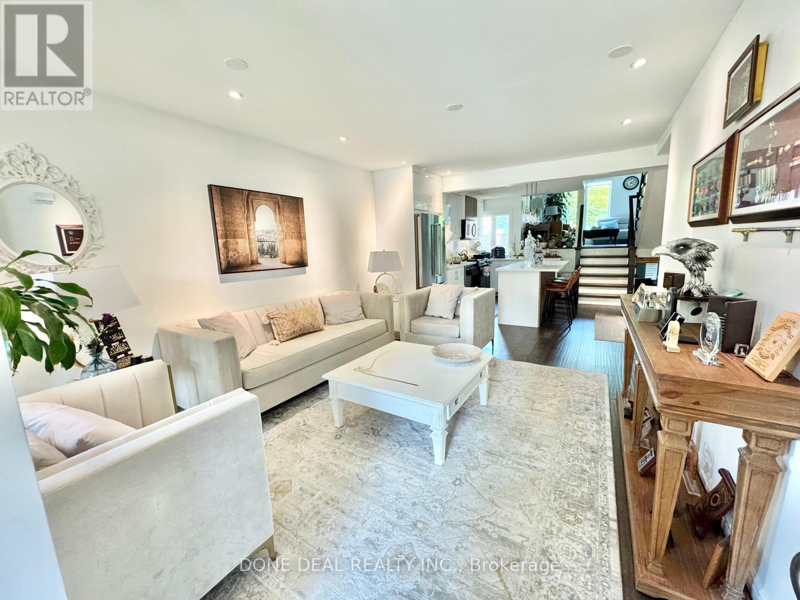206 HARVEST DRIVE - 20