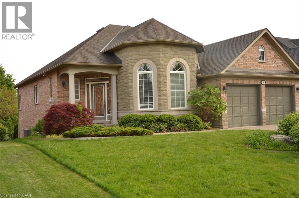 18 ANDERSON Court - Photo 2 of 15, Ancaster, Ontario