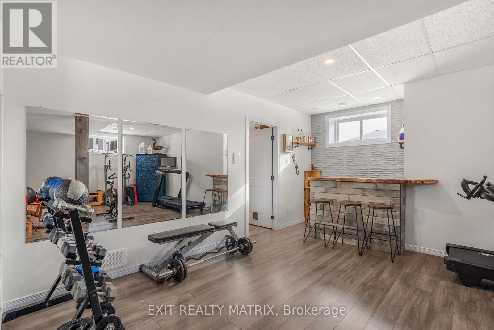 58 DE LA SEIGNEURIE STREET, Champlain, Ontario