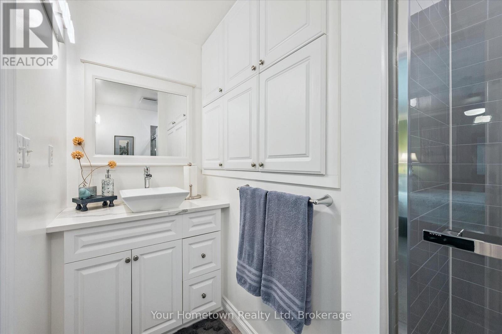 57 WATER STREET E - 18