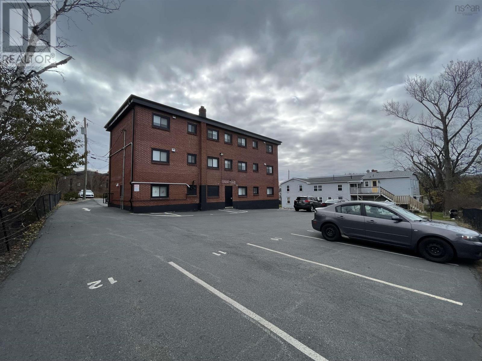 Property 4 of 18 of 23 Best Street