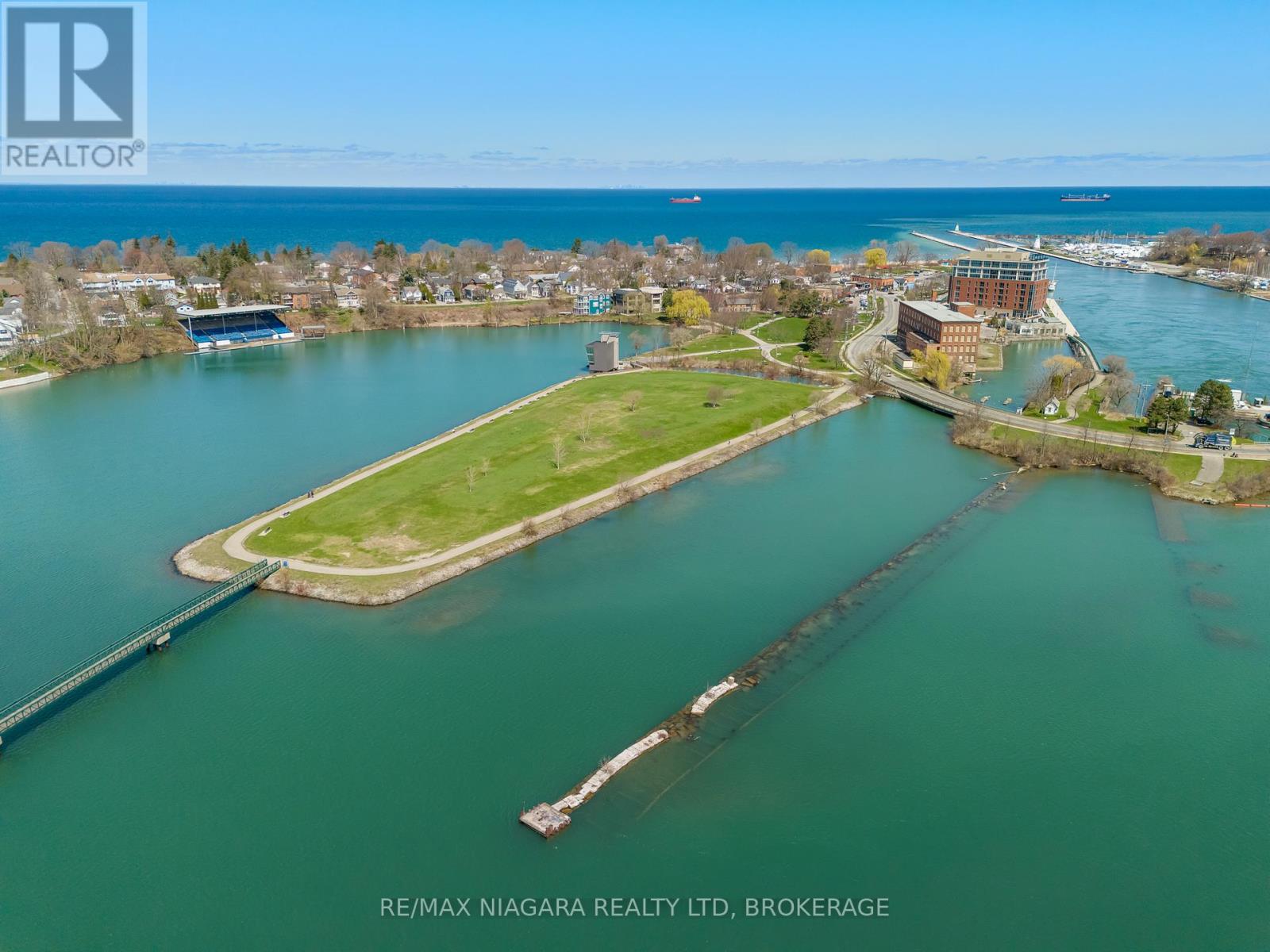 #4 88 LAKEPORT ROAD - 10