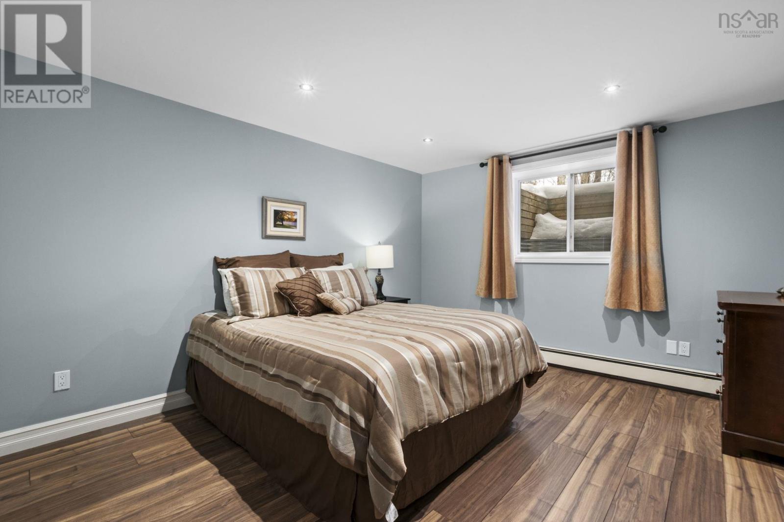 Property 35 of 46 of 116 Ethan Drive