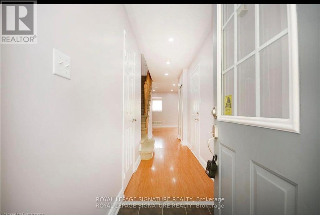 113 - 5260 MCFARREN BOULEVARD - Photo 3 of 29, Mississauga (Central Erin Mills), Ontario