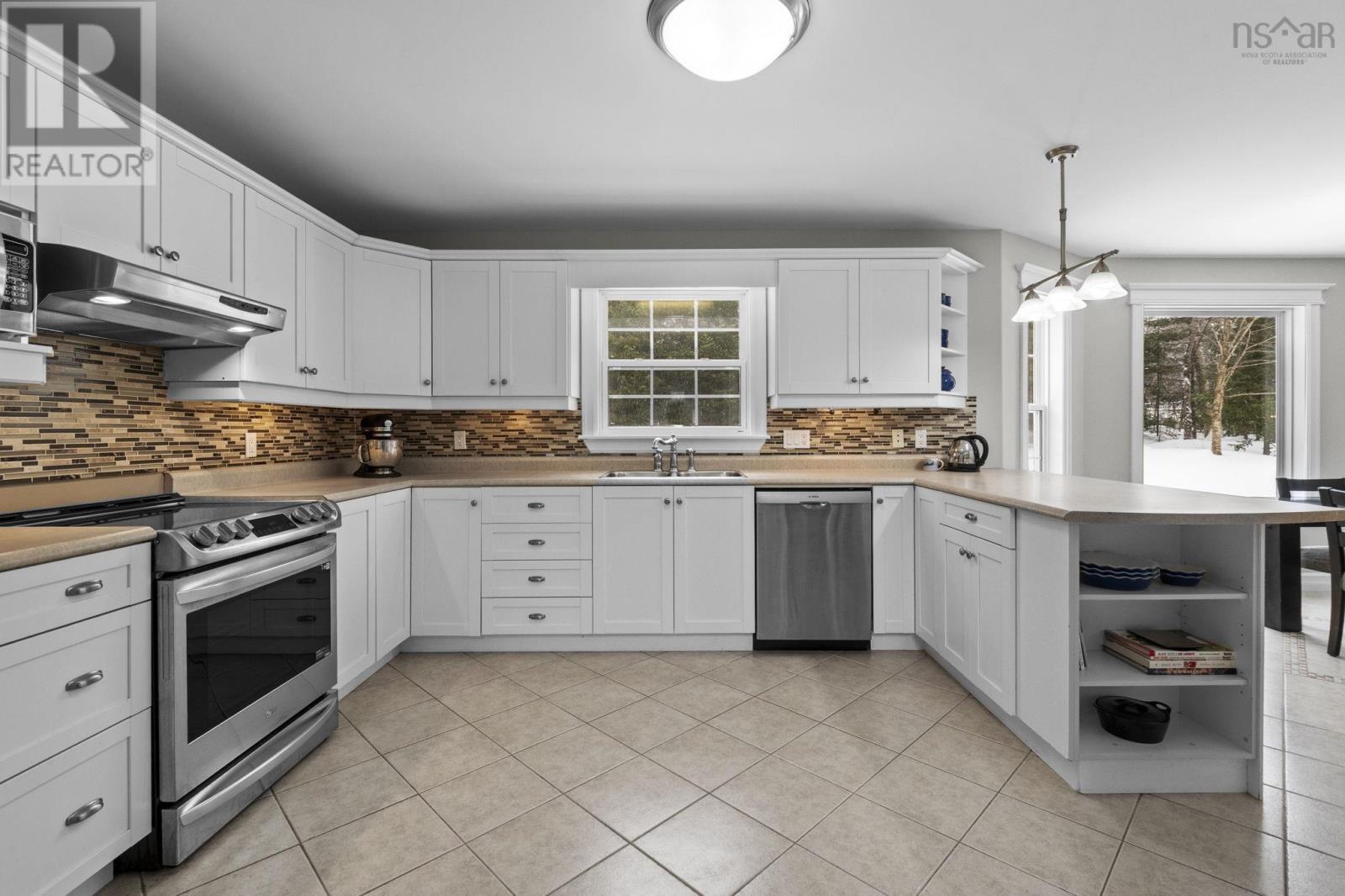 Property 8 of 46 of 116 Ethan Drive