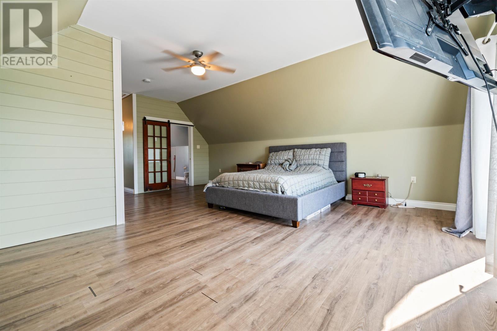 Property 26 of 42 of 42 Memory Lane