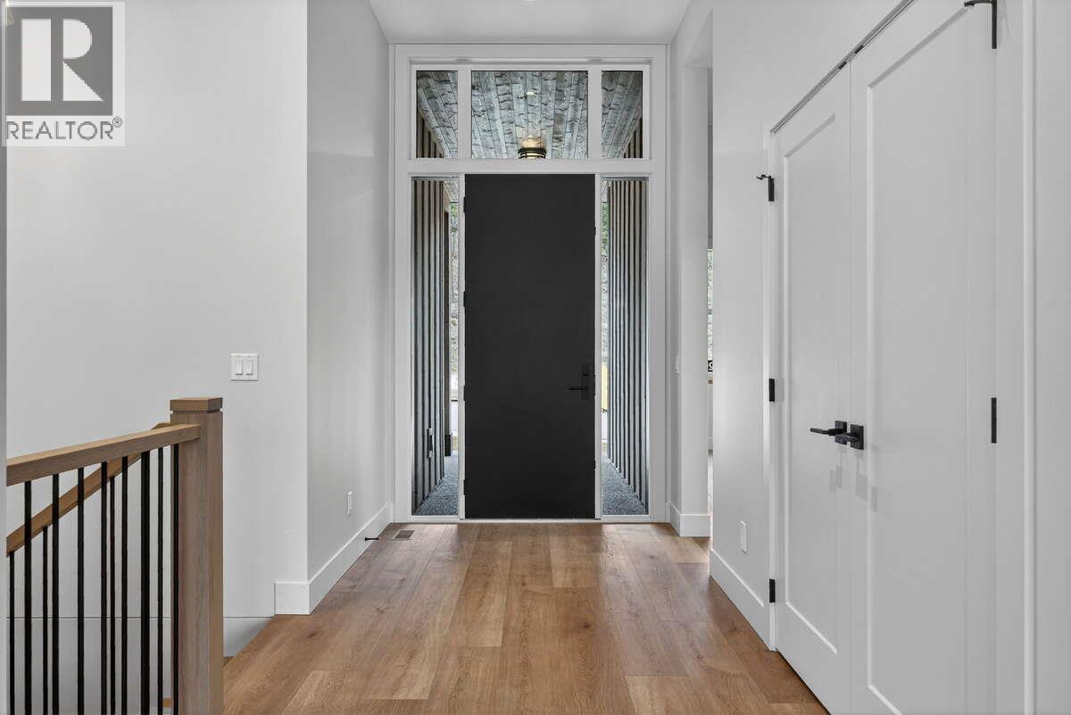  2066 Cortina Drive, Kelowna