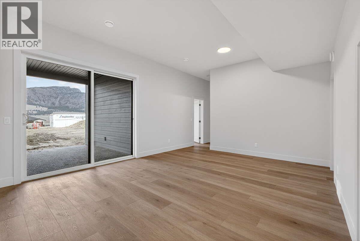  2066 Cortina Drive, Kelowna