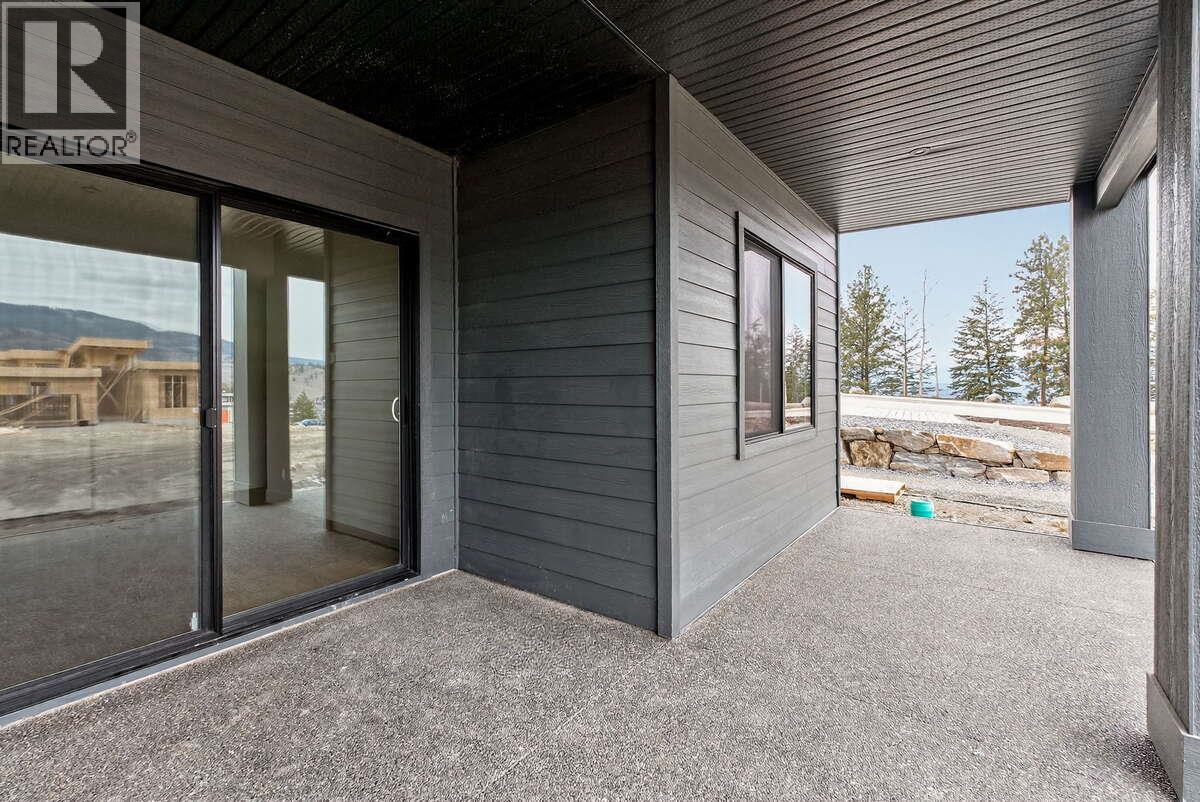  2066 Cortina Drive, Kelowna