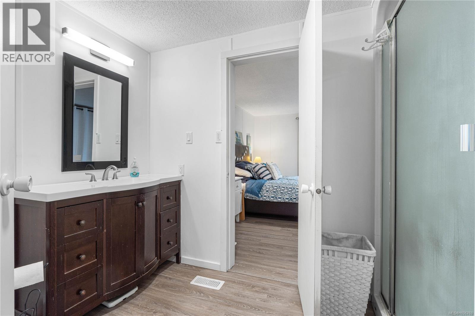 #26 3449 HALLBERG RD - 14