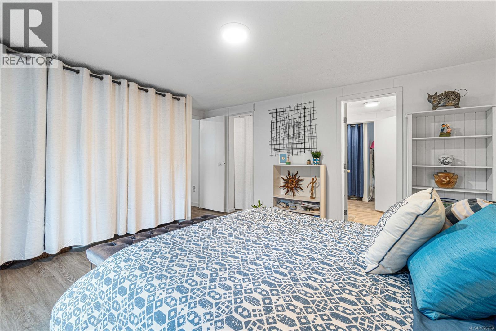 #26 3449 HALLBERG RD - 13