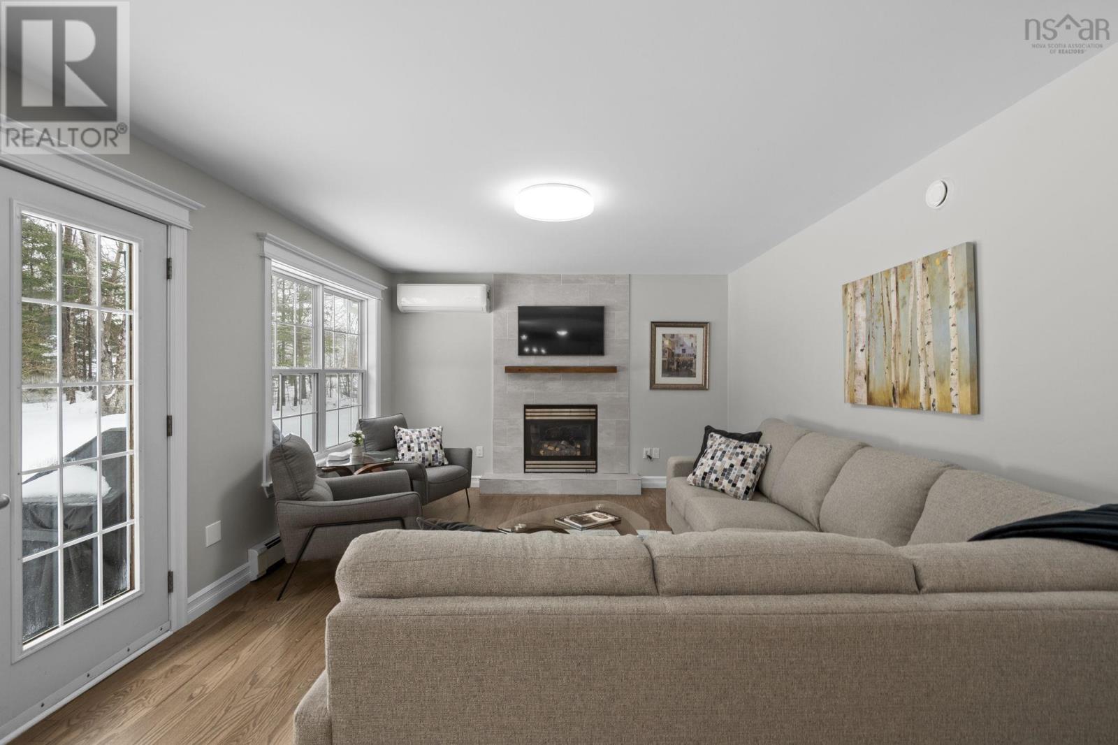 Property 14 of 46 of 116 Ethan Drive