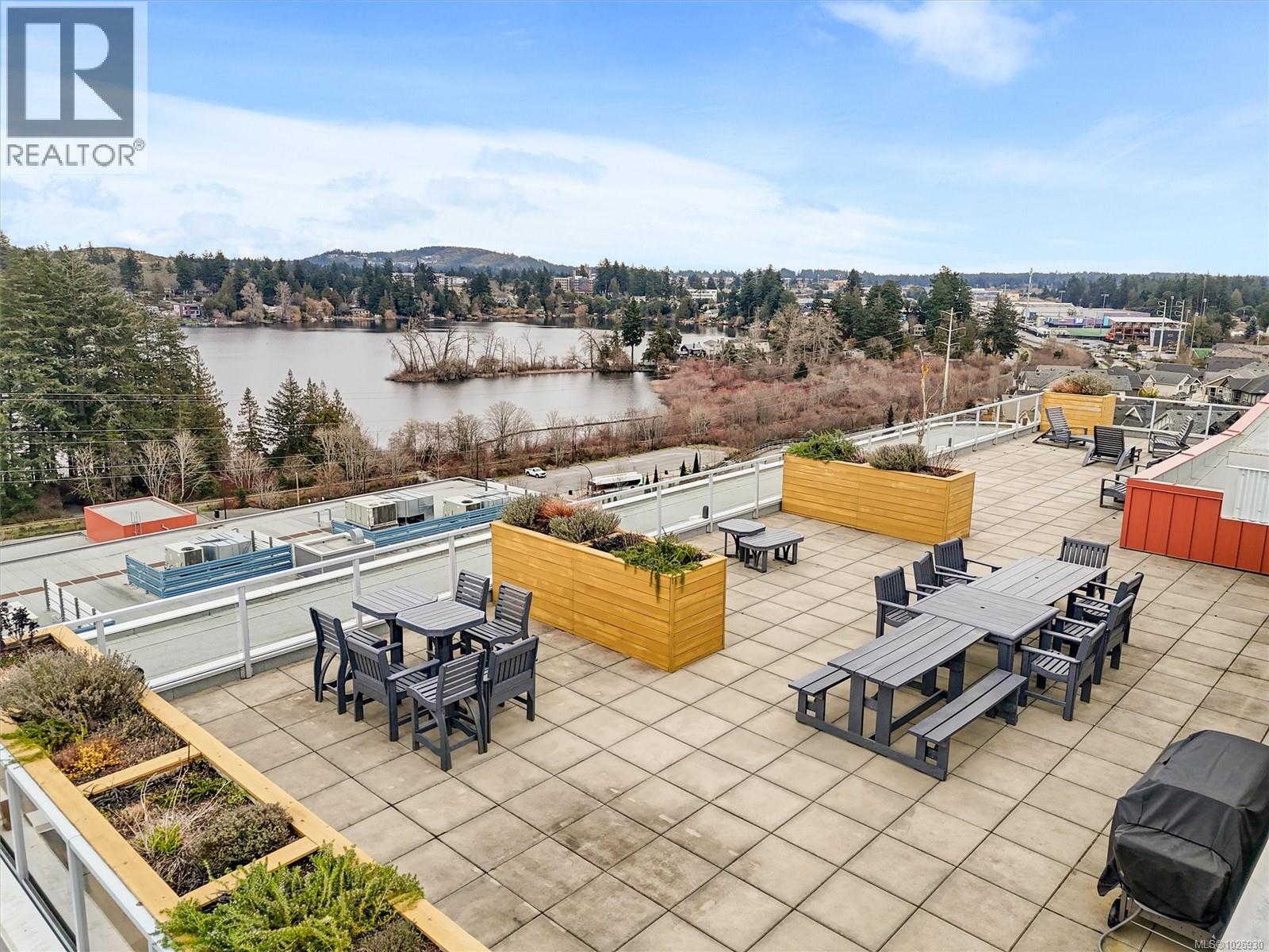 #301 1311 LAKEPOINT WAY - 24