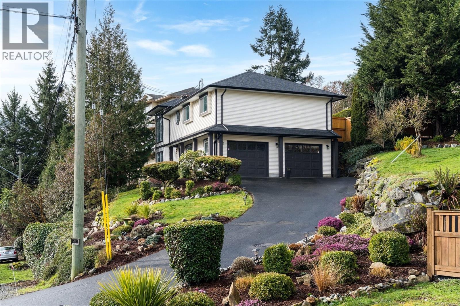 2570 Buckler Ave - Photo 3 of 41, Langford, British Columbia