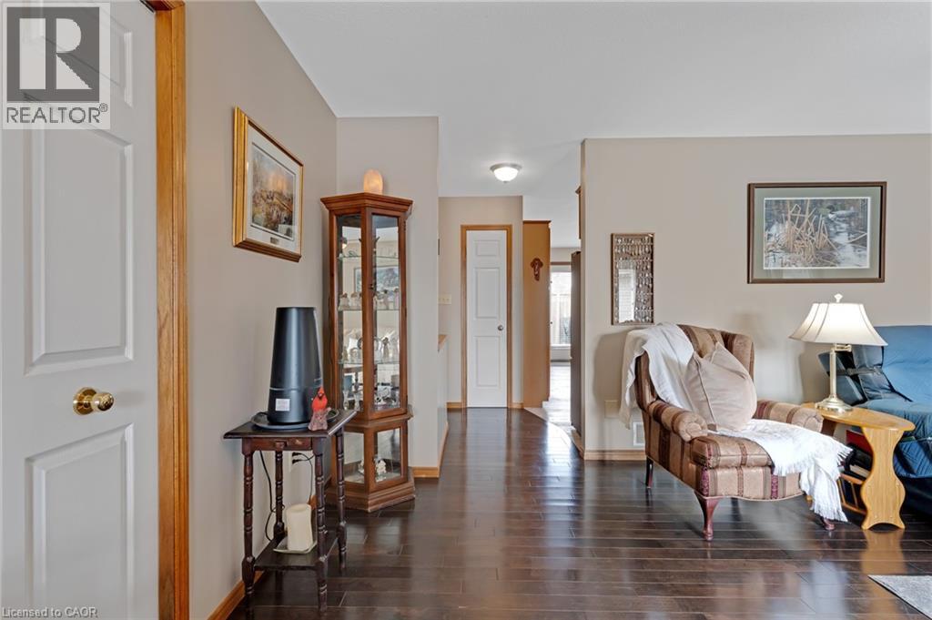 15 ERIN COURT - 5