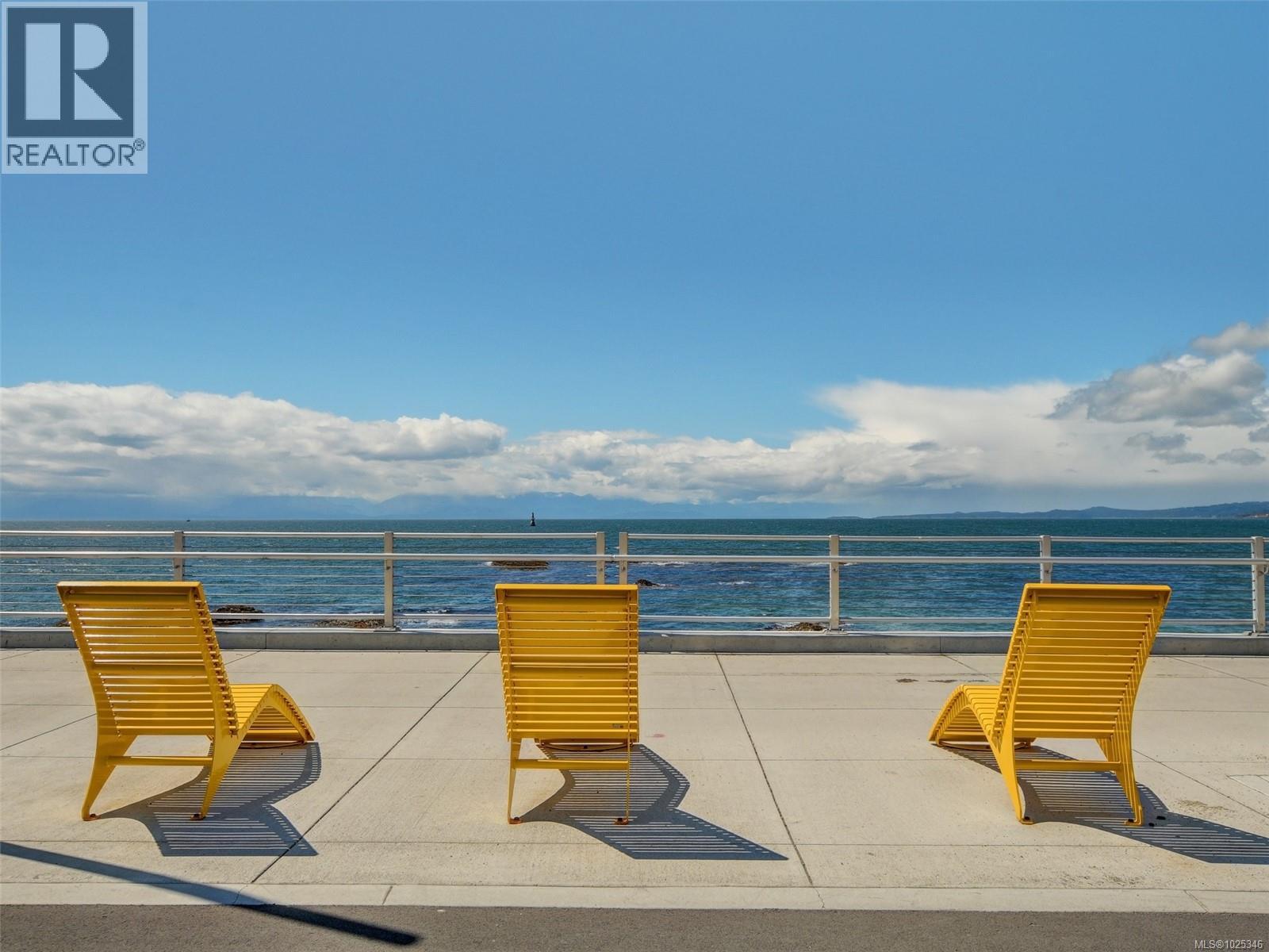 902 670 Dallas Road, Victoria