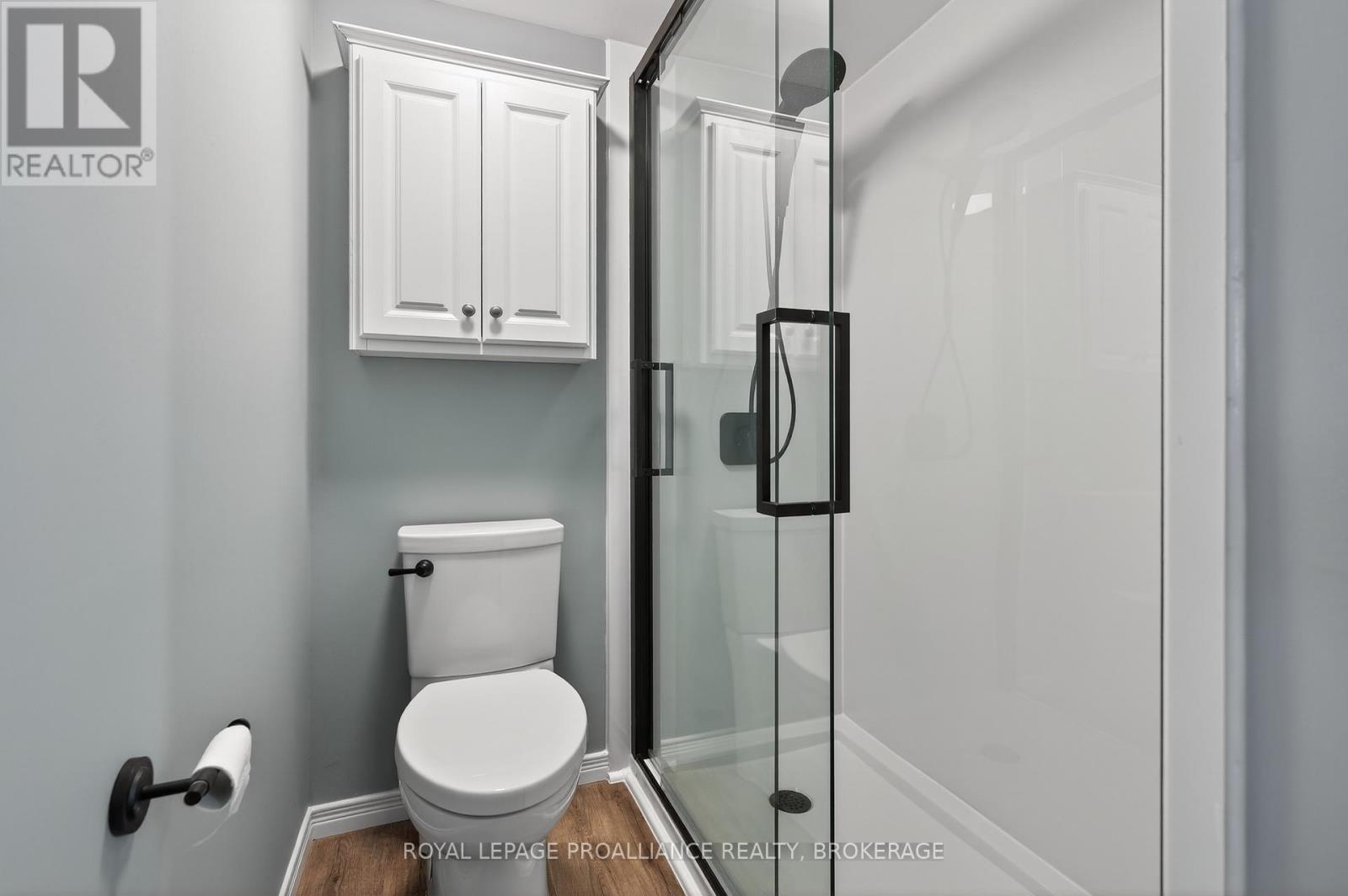 #313 310 KINGSDALE AVENUE - 17