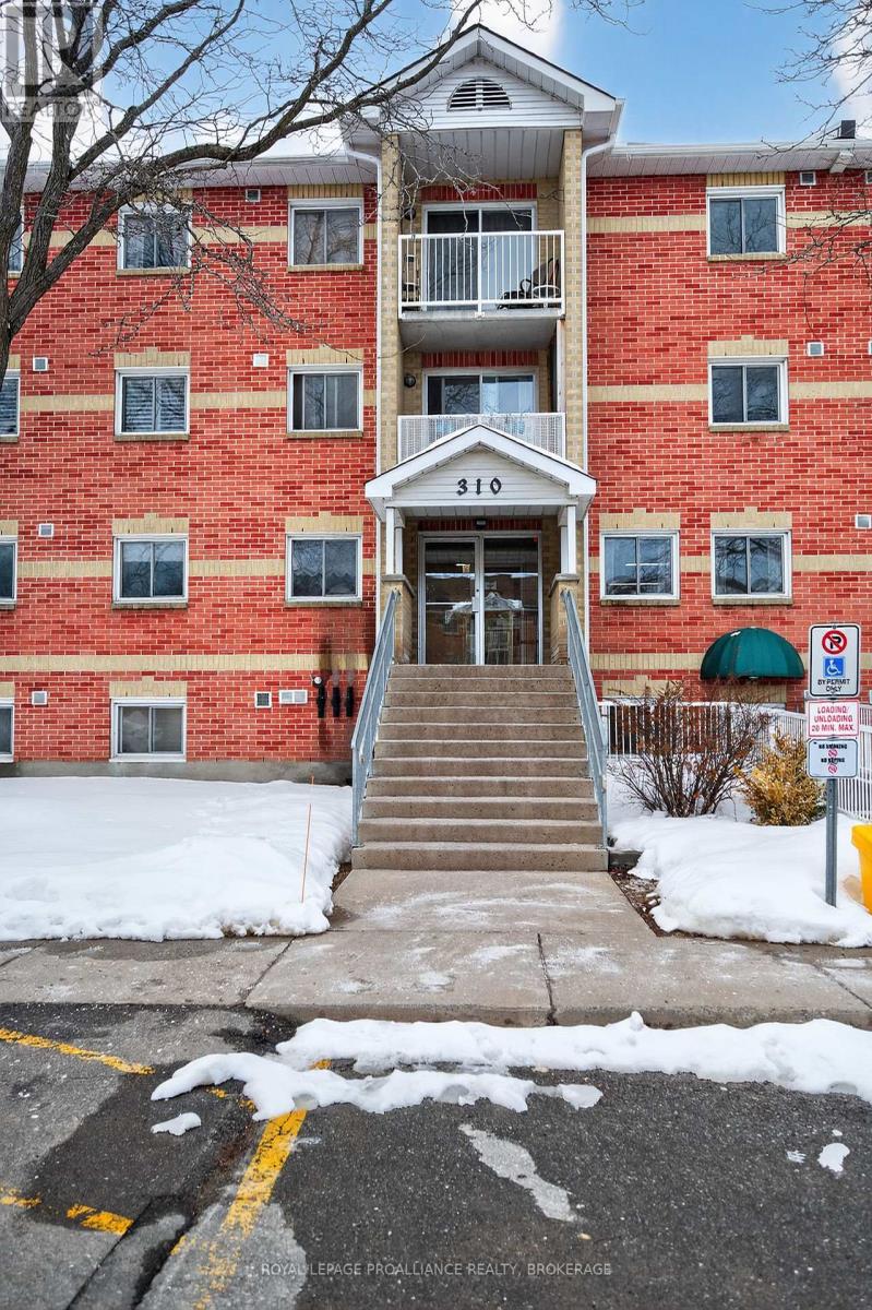 310 Kingsdale Unit 313 photo 3