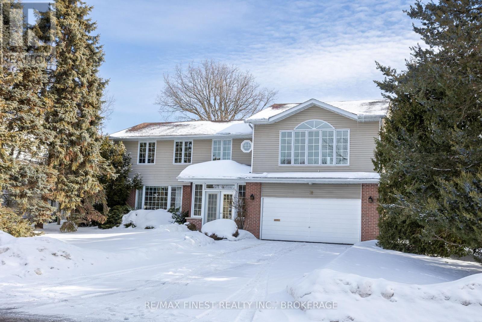 38 LAKELAND POINT DRIVE - Photo 3 of 47, Kingston (City SouthWest), Ontario