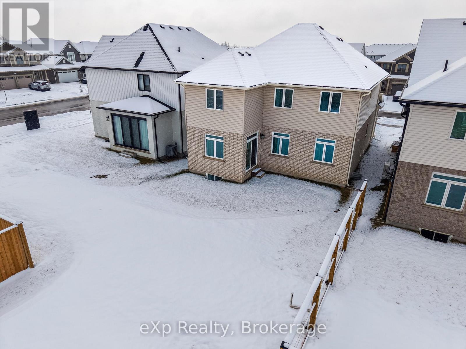 89 ACORN TRAIL - 42