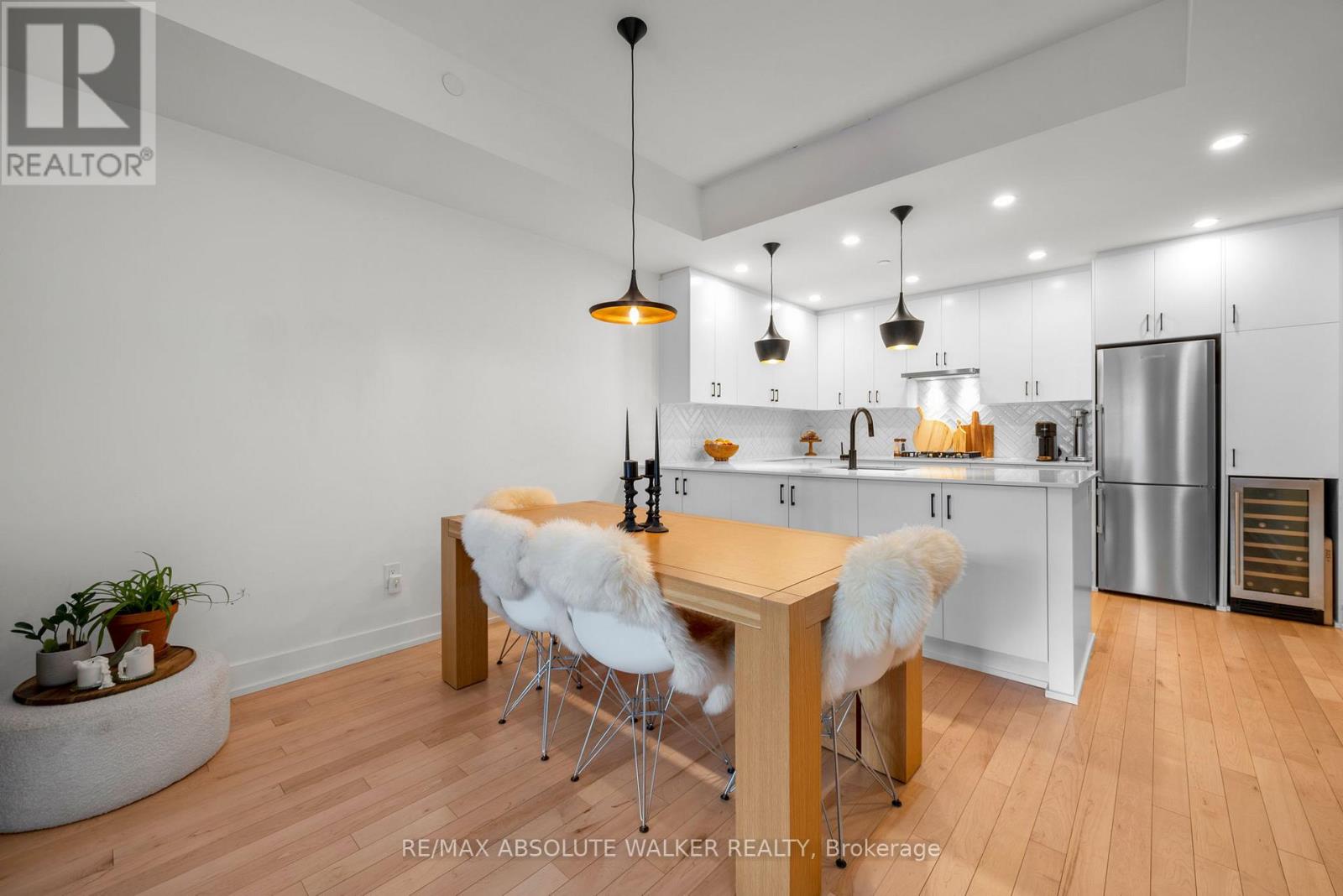 #218 60 SPRINGHURST AVENUE - 11