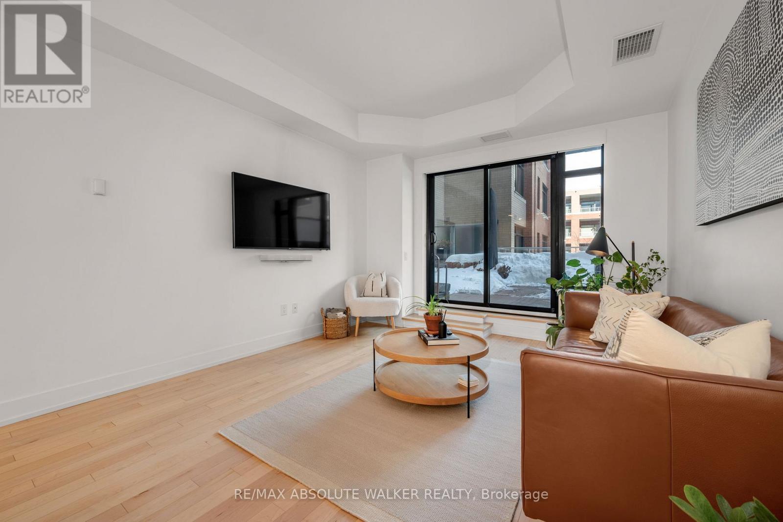 #218 60 SPRINGHURST AVENUE - 16