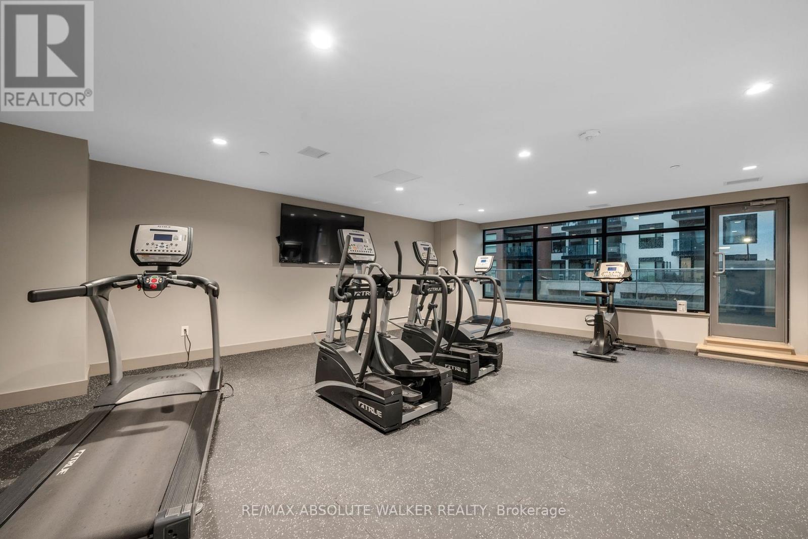 #218 60 SPRINGHURST AVENUE - 33