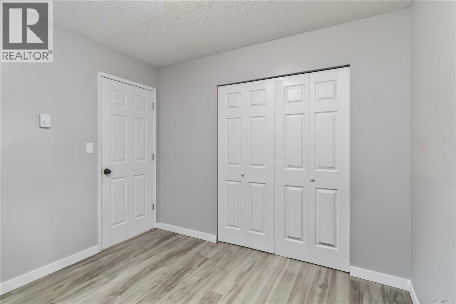 6 6110 Seabroom Rd, Sooke