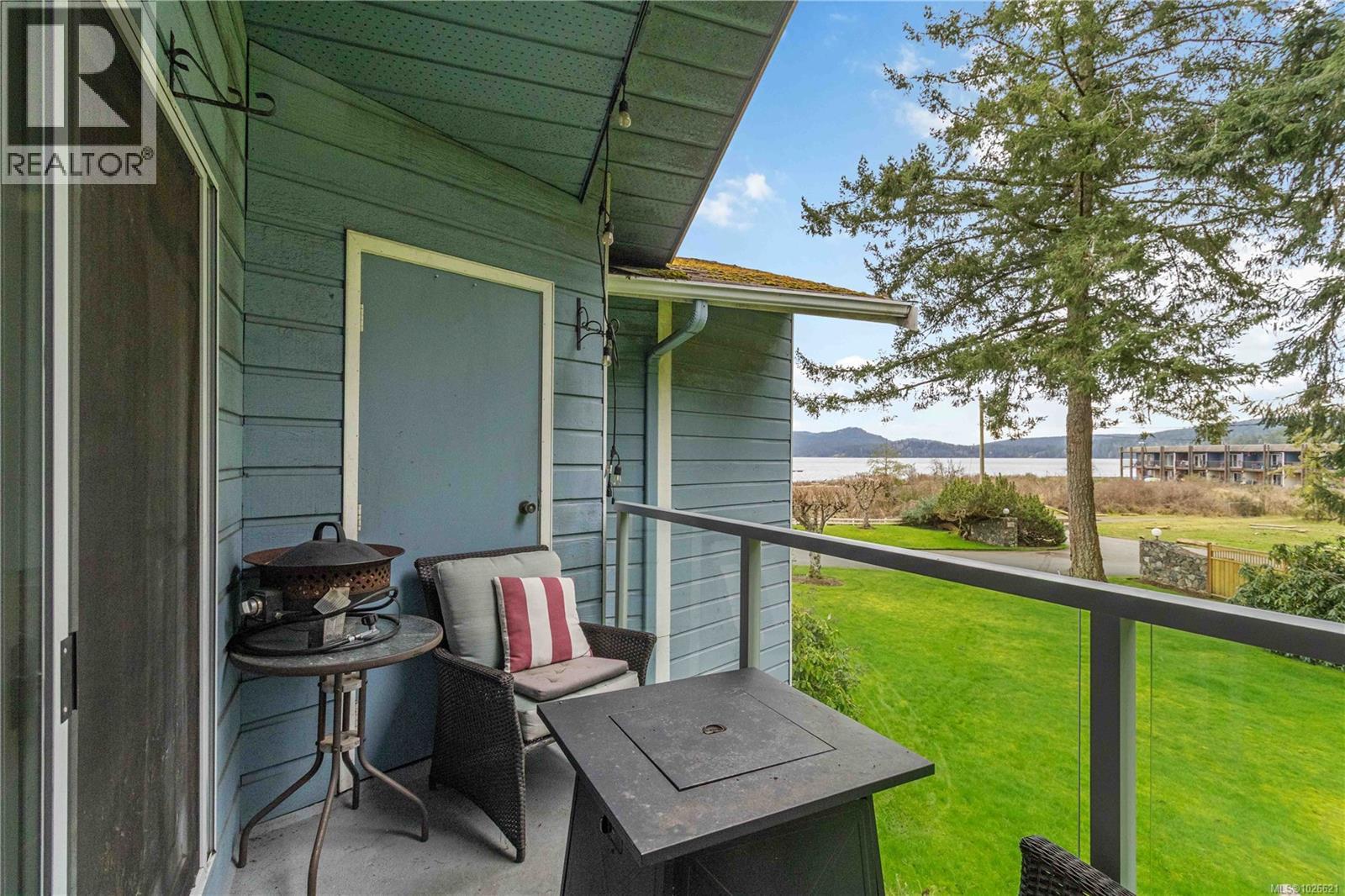 6 6110 Seabroom Rd, Sooke