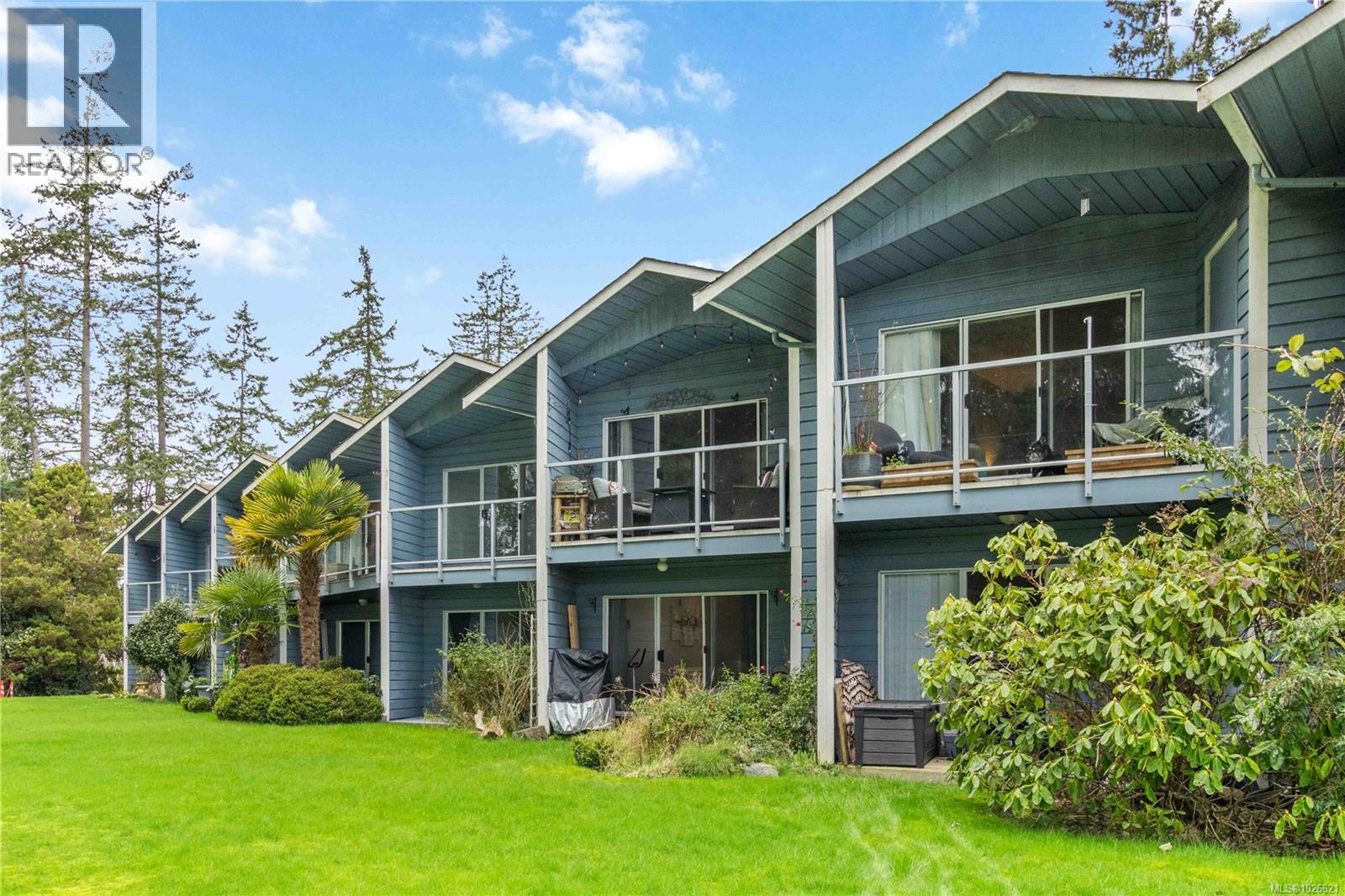 6 6110 Seabroom Rd, Sooke