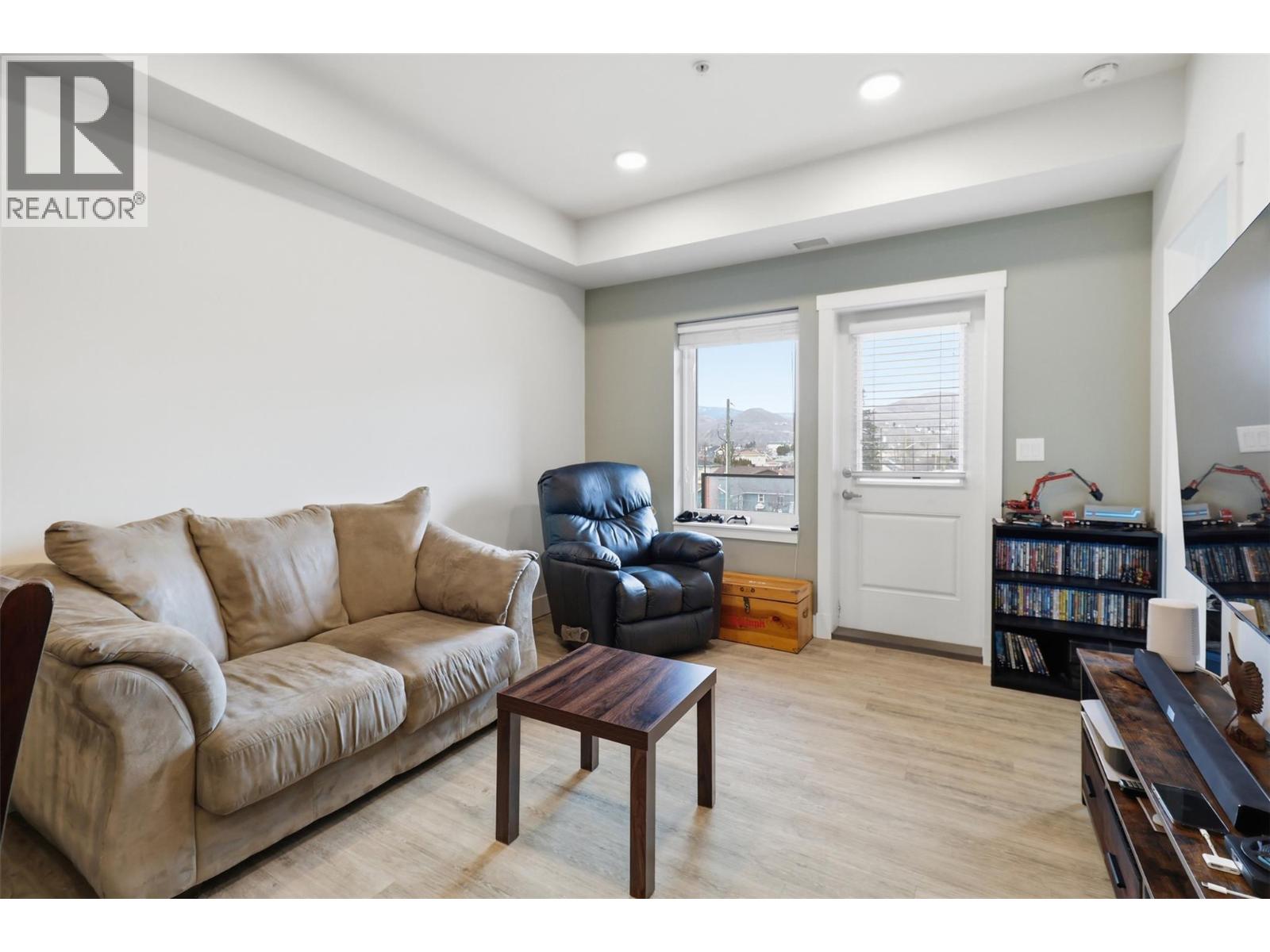 107 YEW Street Unit# 301, Kamloops