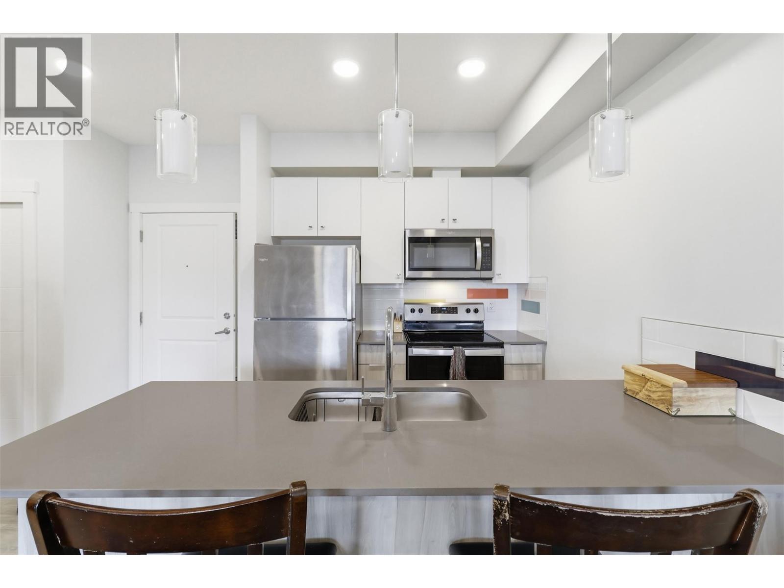 107 YEW Street Unit# 301, Kamloops