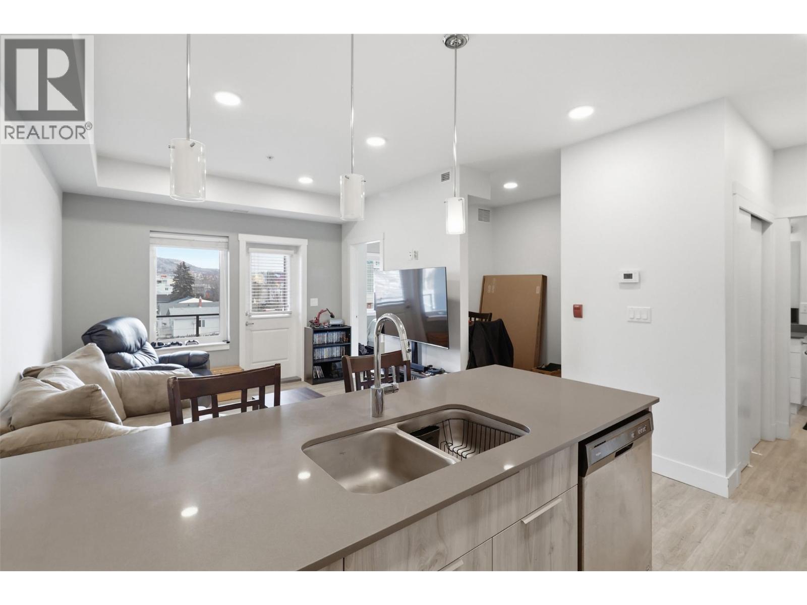 107 YEW Street Unit# 301, Kamloops