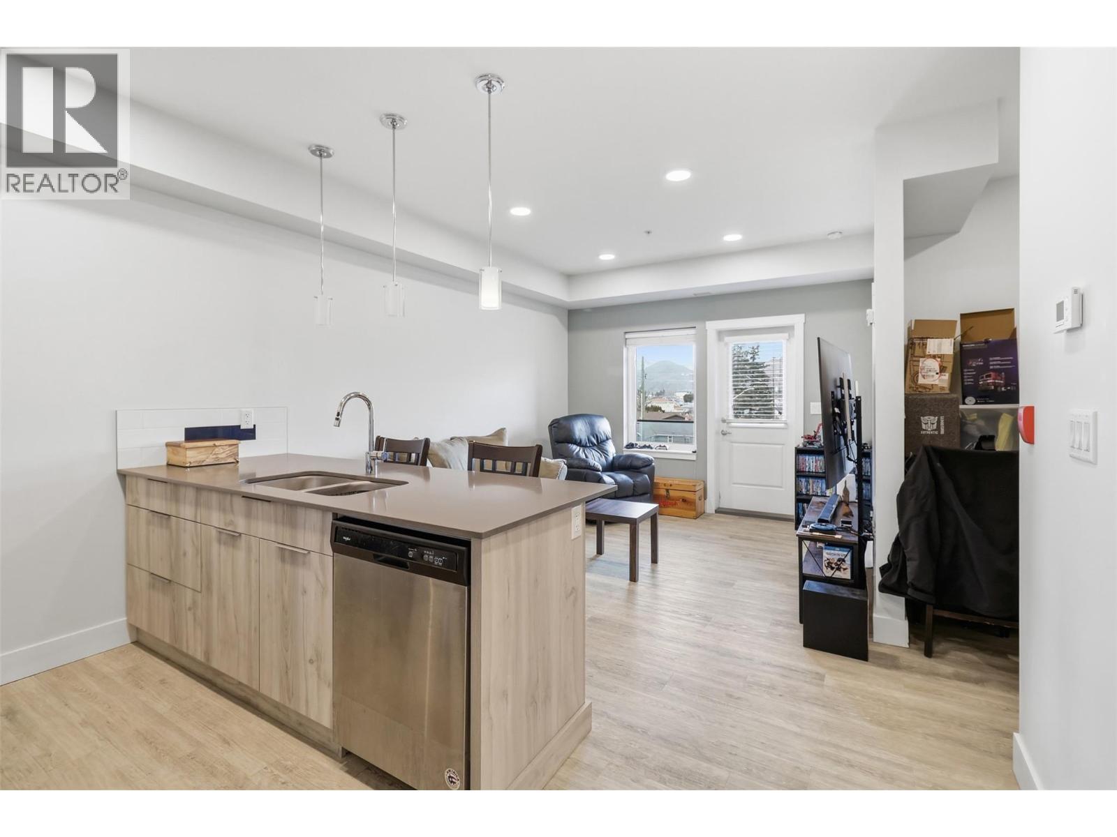 107 YEW Street Unit# 301, Kamloops