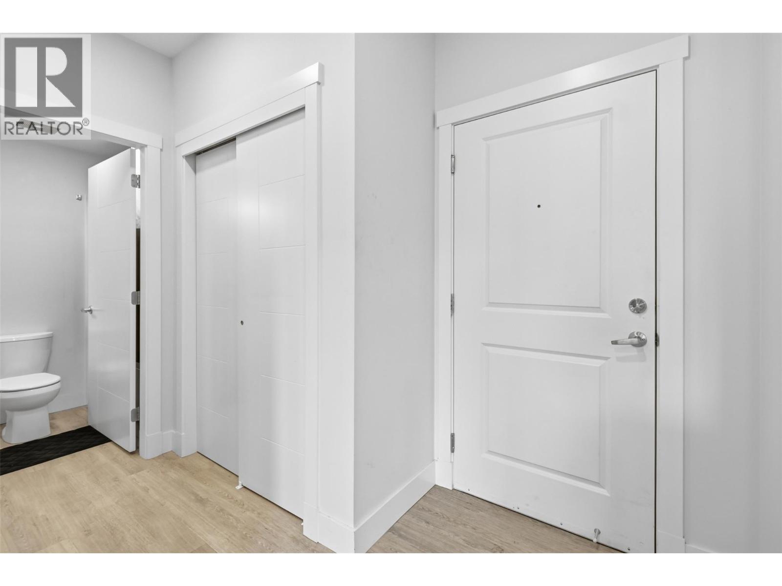 107 YEW Street Unit# 301, Kamloops