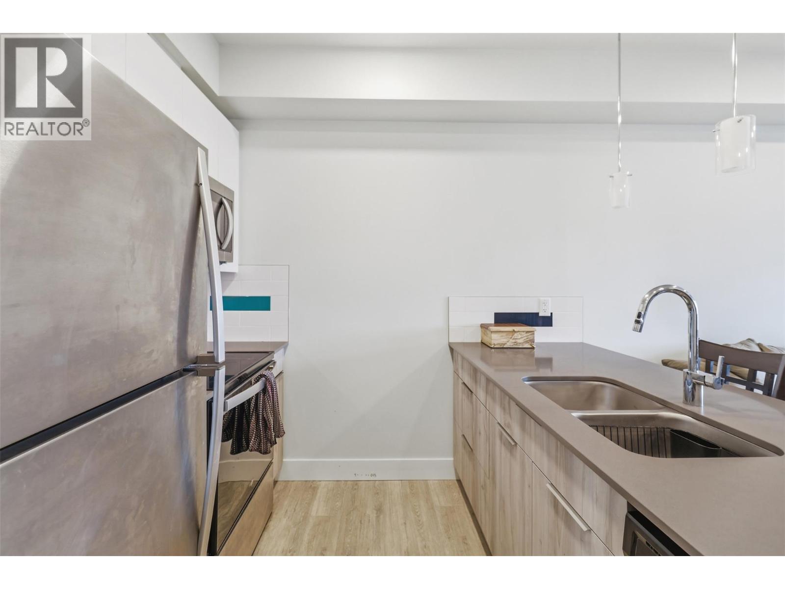 107 YEW Street Unit# 301, Kamloops