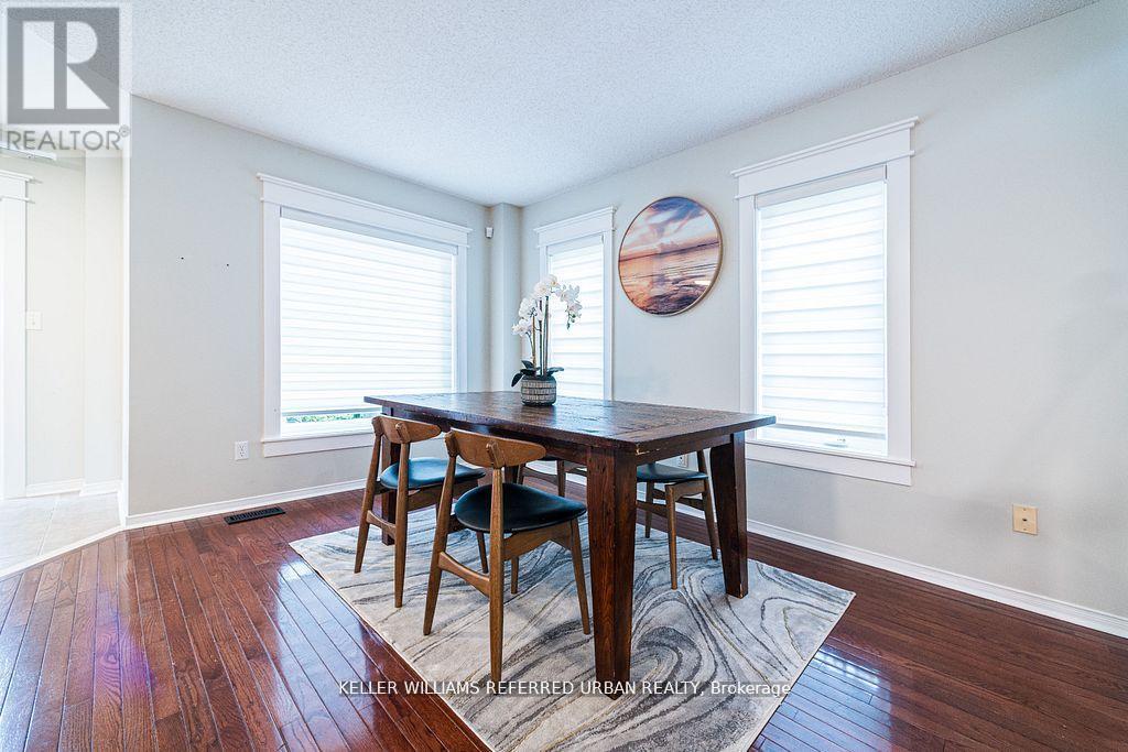 #68 16 SPRUCEDALE WAY - 7