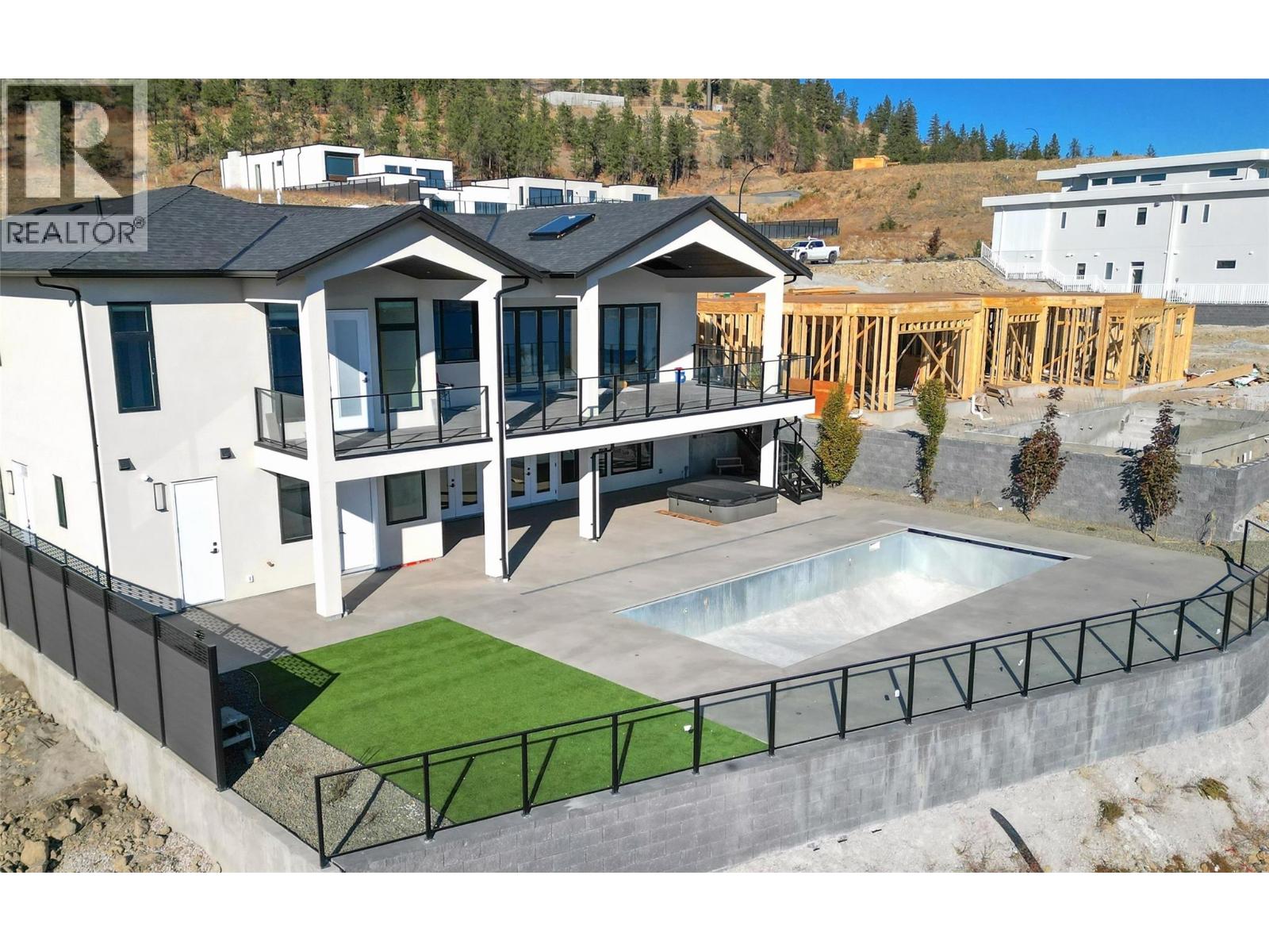  1403 Vineyard Drive, West Kelowna