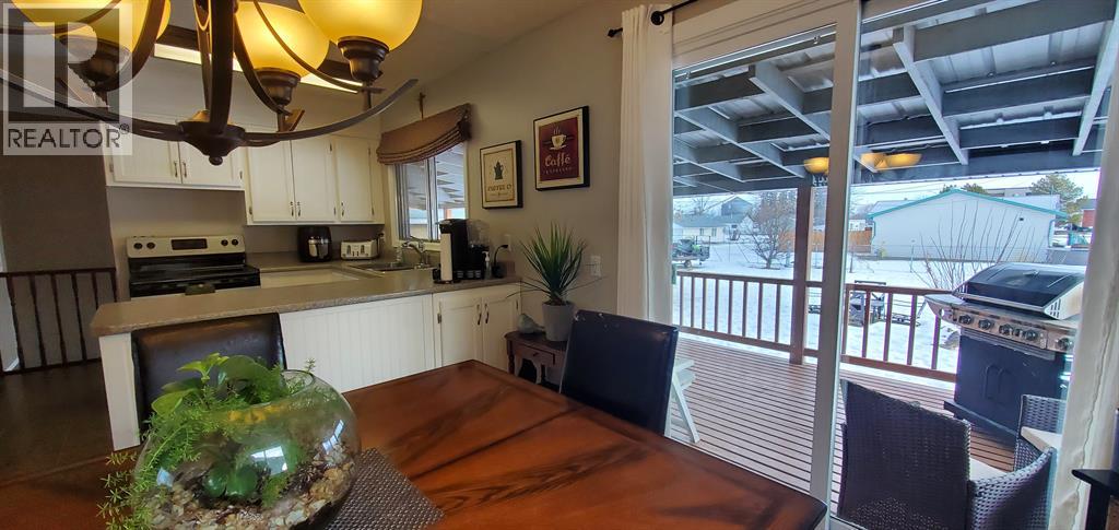 4713 48 Street - Photo 5 of 26, Mayerthorpe, Alberta