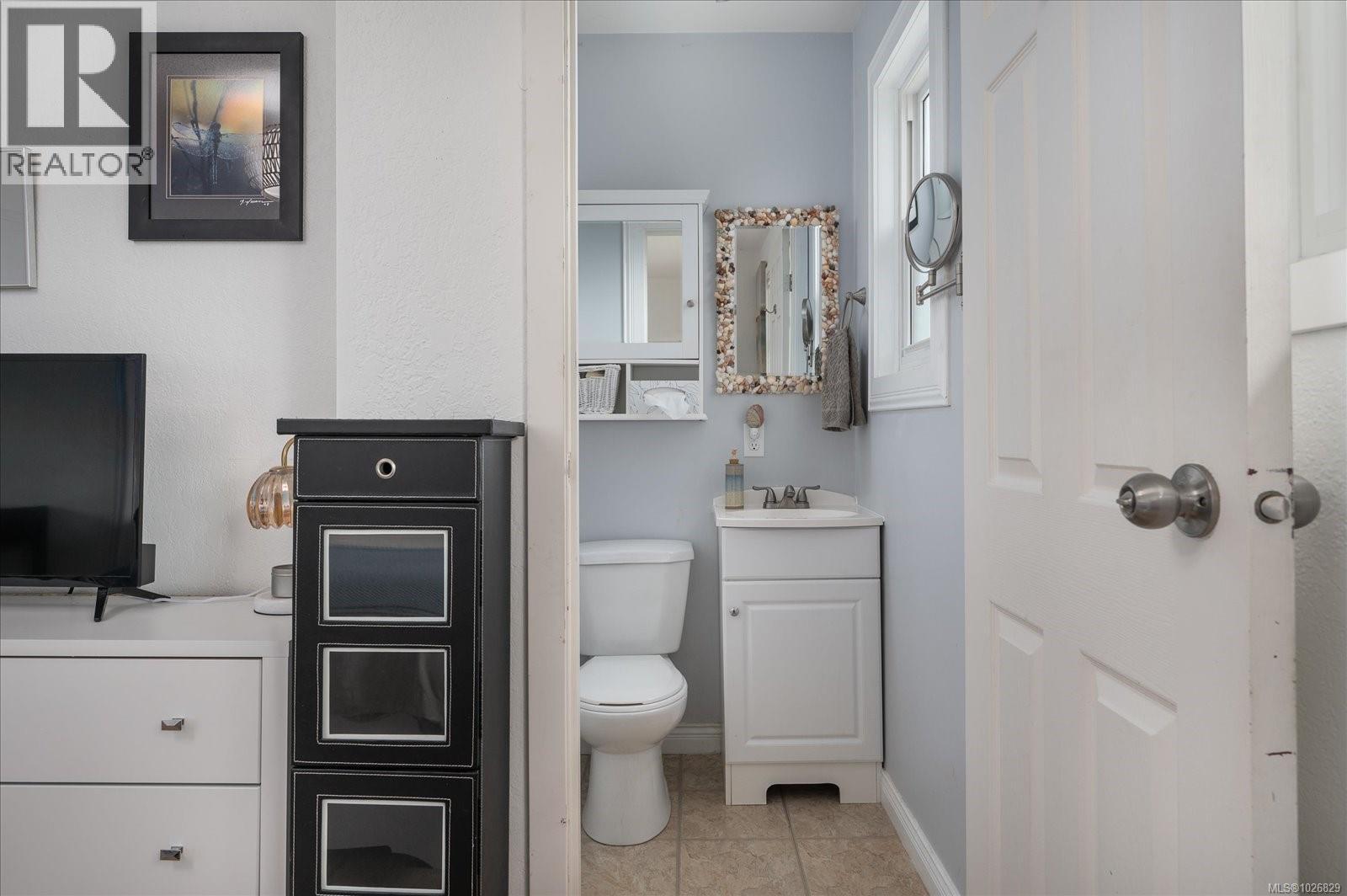 4503 CHESTNUT RD - 21