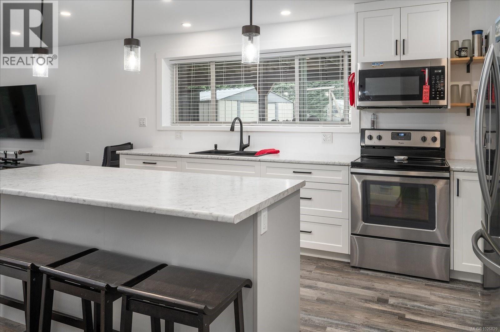 4503 CHESTNUT RD - 37