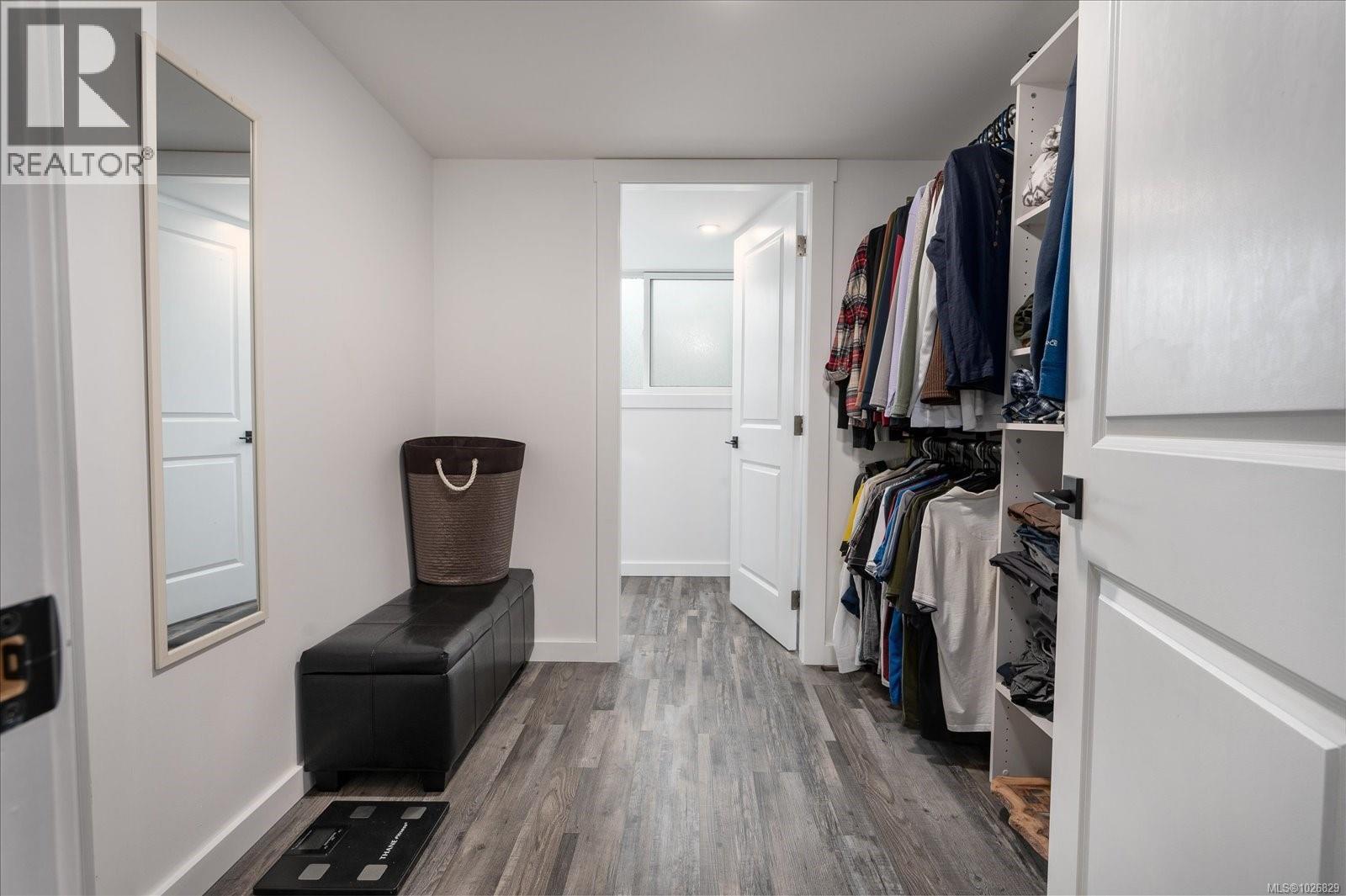 4503 CHESTNUT RD - 40