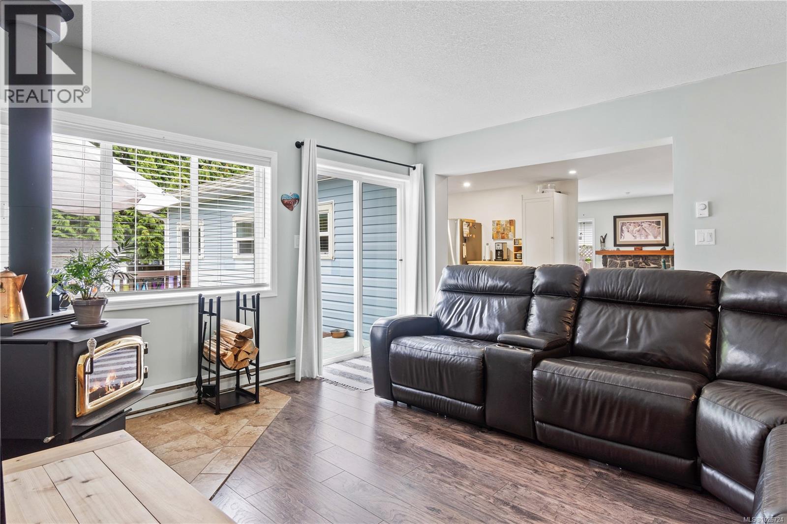 450 Aurora St, Parksville