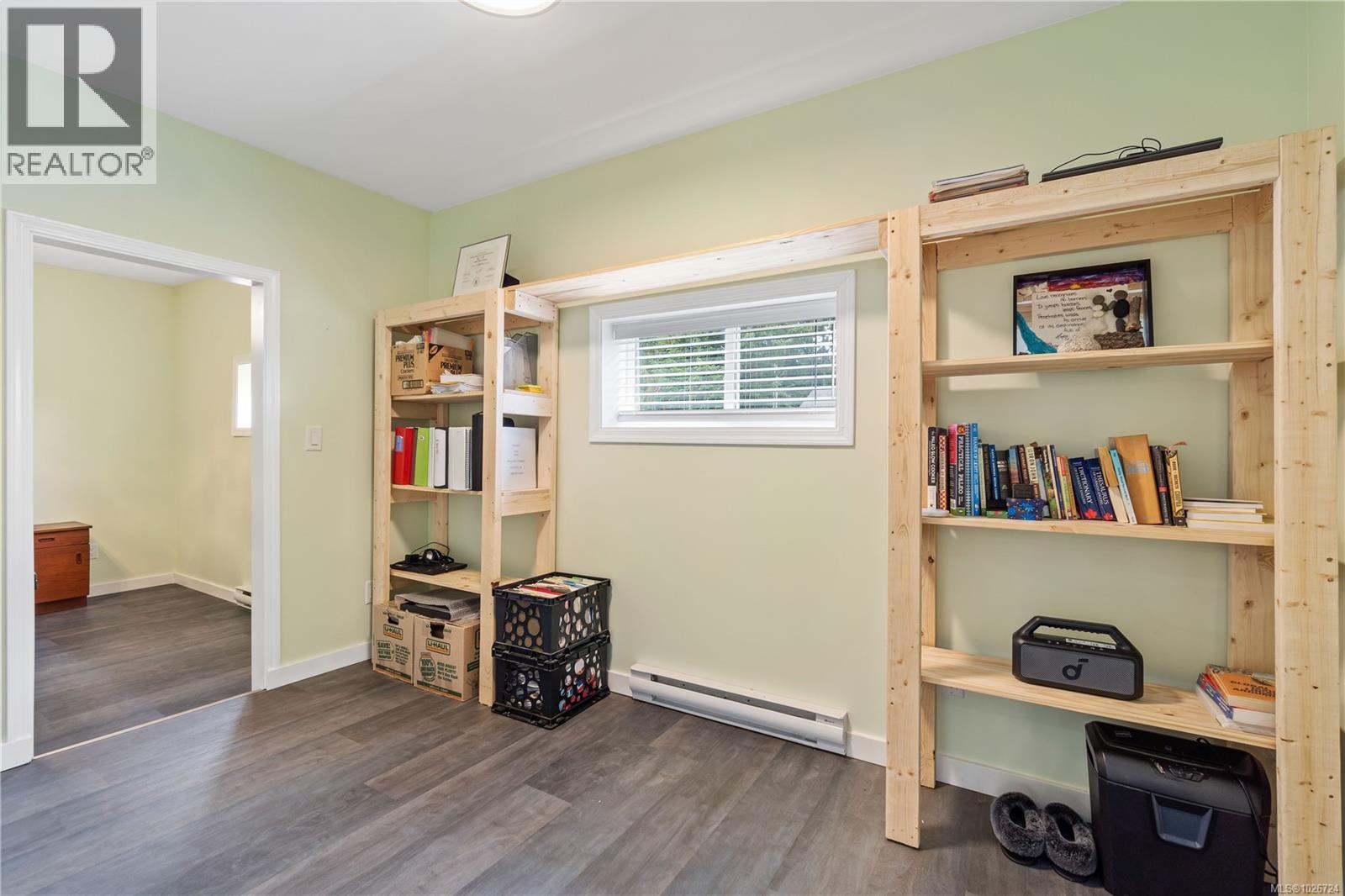 450 Aurora St, Parksville