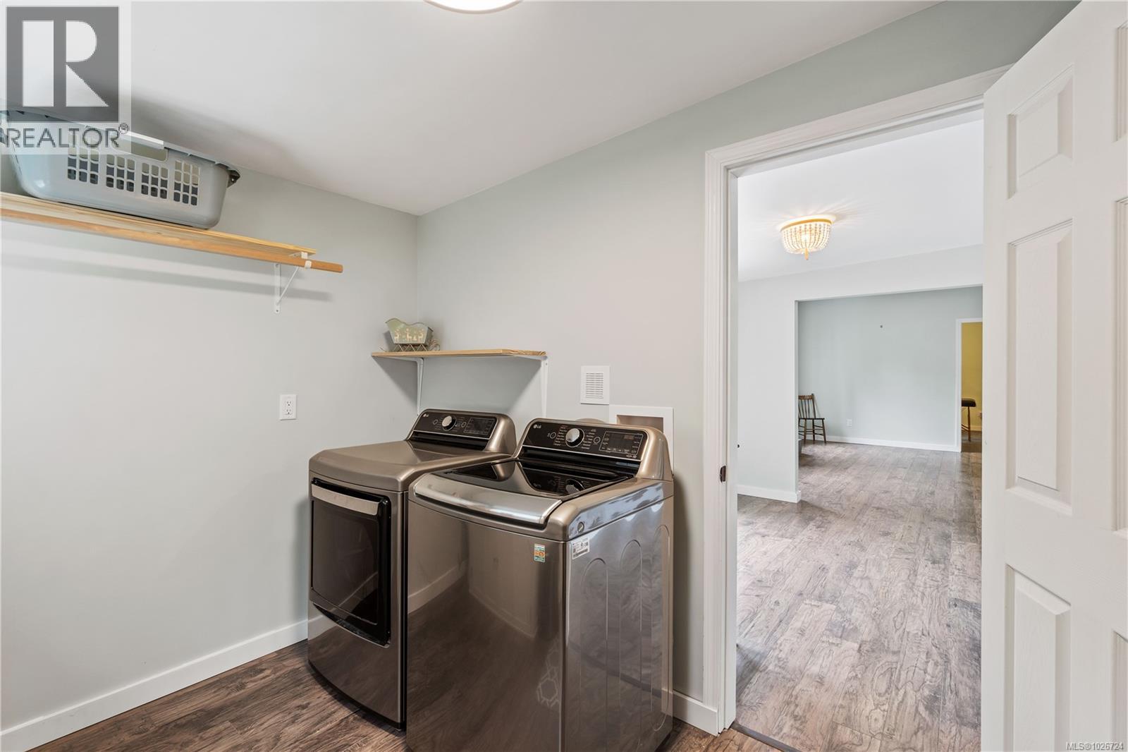 450 Aurora St, Parksville