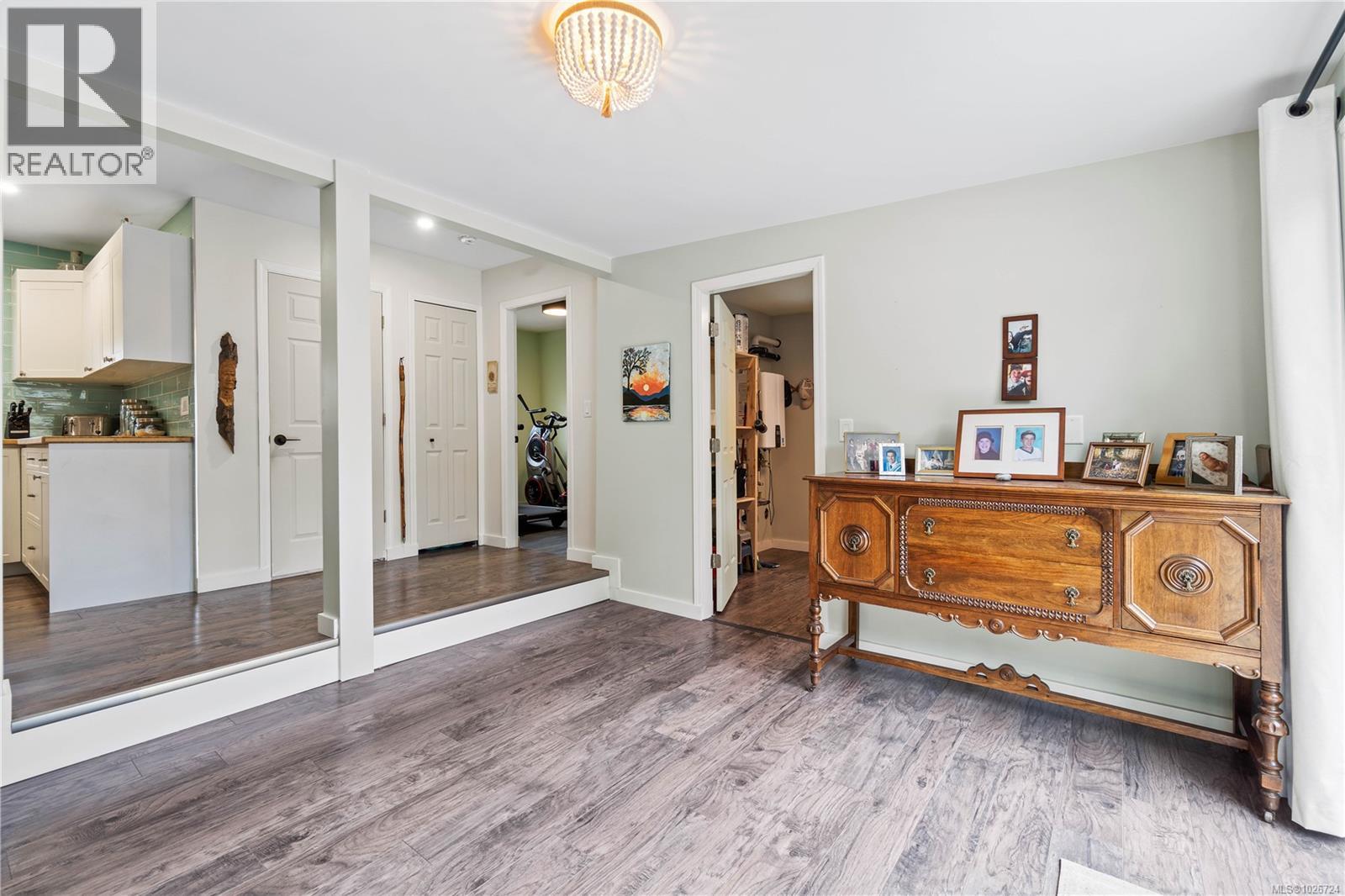 450 Aurora St - 31