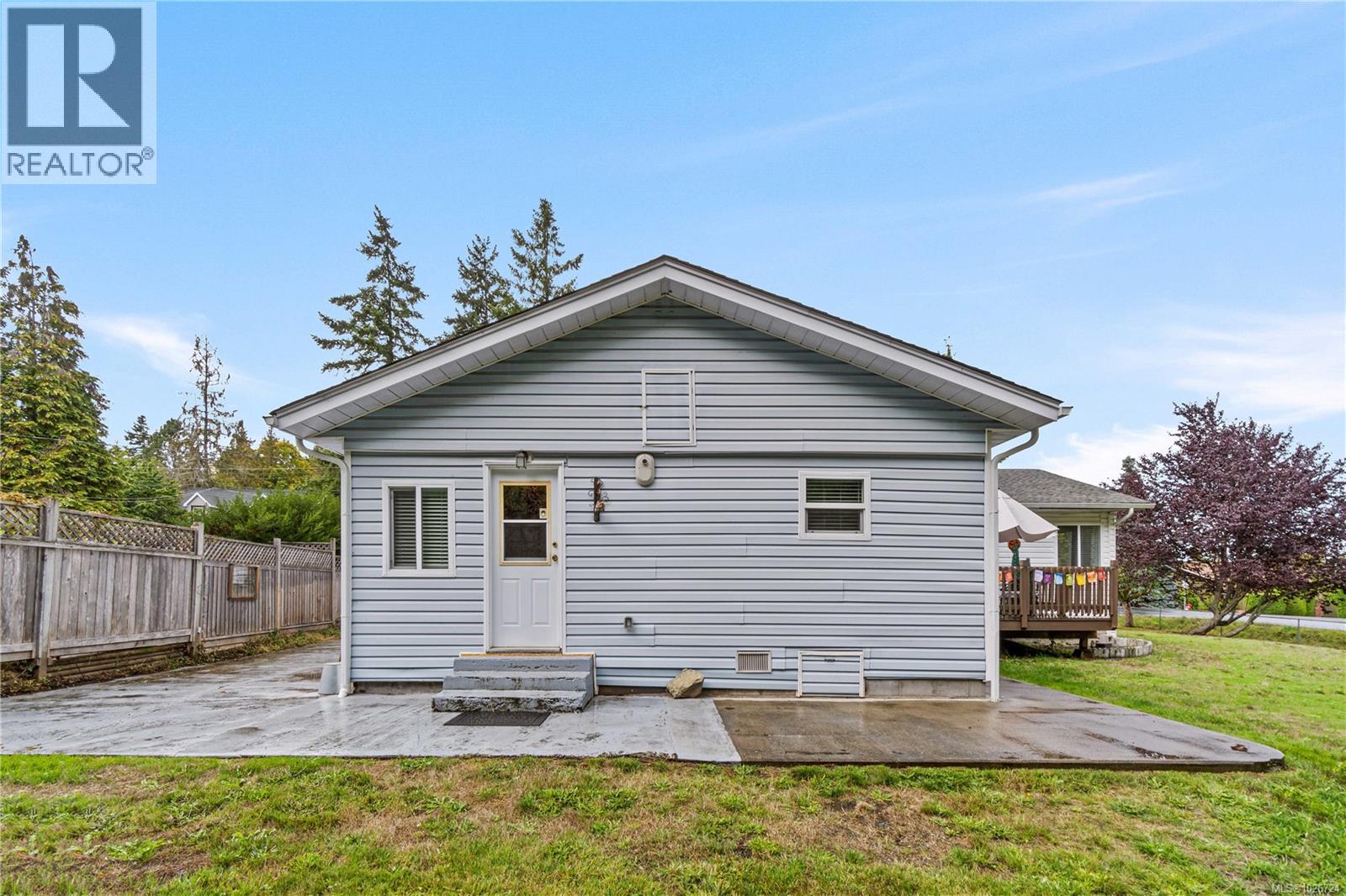 450 Aurora St, Parksville